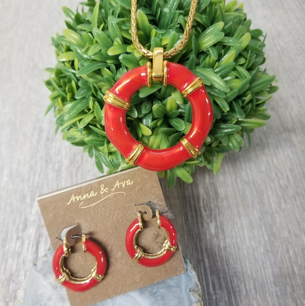 Anna & Ava Red/Goldtone Jewelry set - Picture 4 of 10